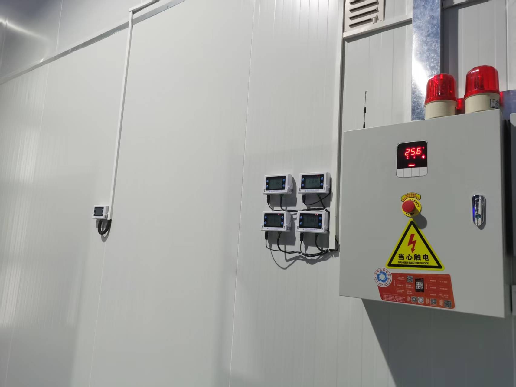 廣東華潤(rùn)485倉(cāng)庫(kù)溫濕度監(jiān)控系統(tǒng)